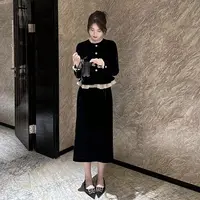 【秀秀专属】假两件整套连衣裙秋冬黑色新款气质拼接小黑长裙7725