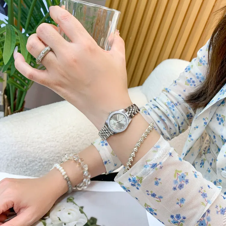 1291*小圆表女士时尚镶钻夜光高端轻奢腕表*经典百搭洋气防水手表