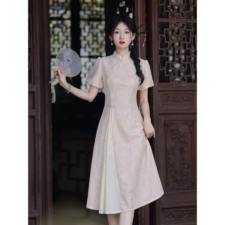 粉色旗袍新中式奥黛裙2025新款夏季年轻款少女遮肚子小个子连衣裙