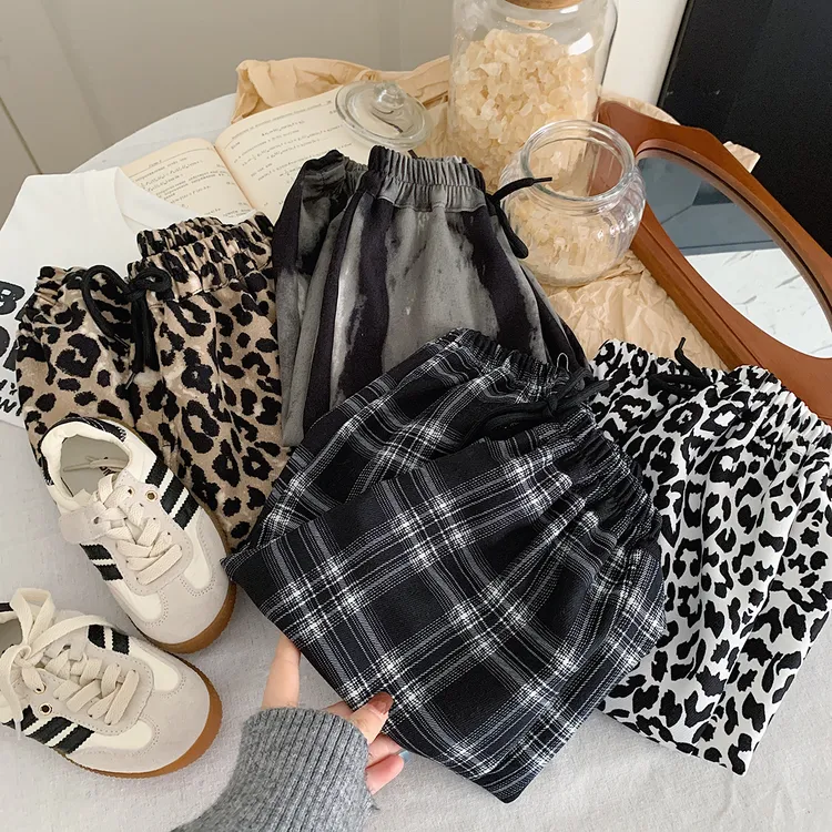宝宝学生中国风百搭宽松洋气运动豹纹外穿儿童薄款时尚裤子春秋