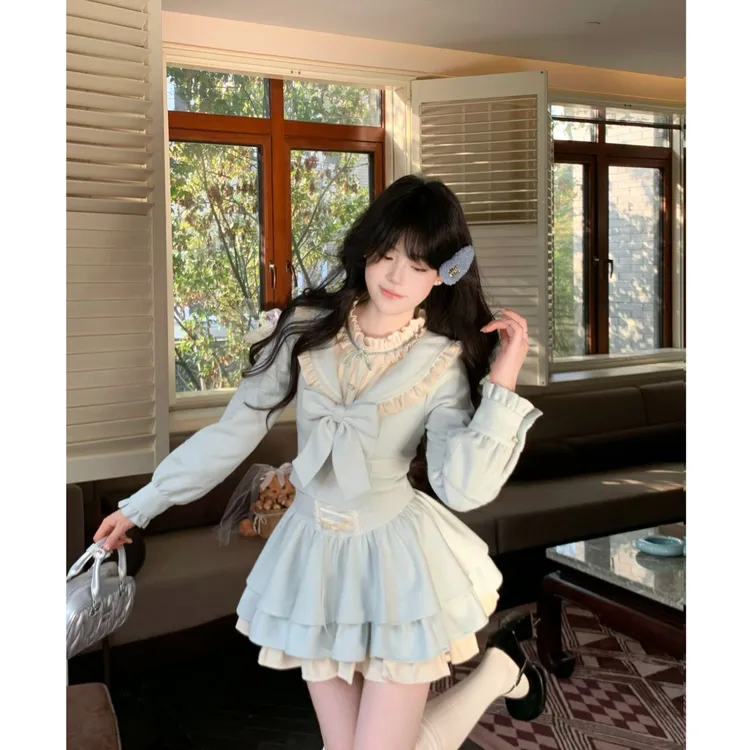 甜美奶蓝色加厚少女毛呢套装木耳花边收腰上衣＋蛋糕半裙两件套
