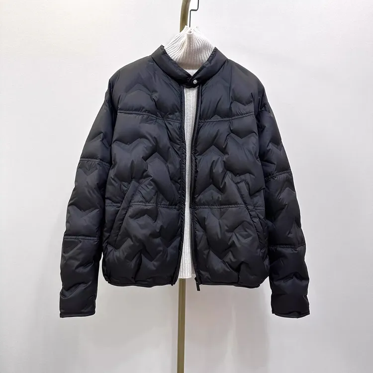 2025冬季新款韩版宽松休闲百搭立领短款羽绒服女加厚保暖外套上衣