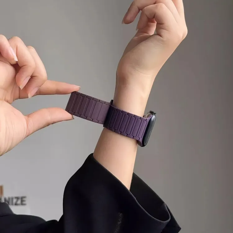 张婧仪同款适用ApplewatchS10磁吸夏天ultra苹果手表s10表带