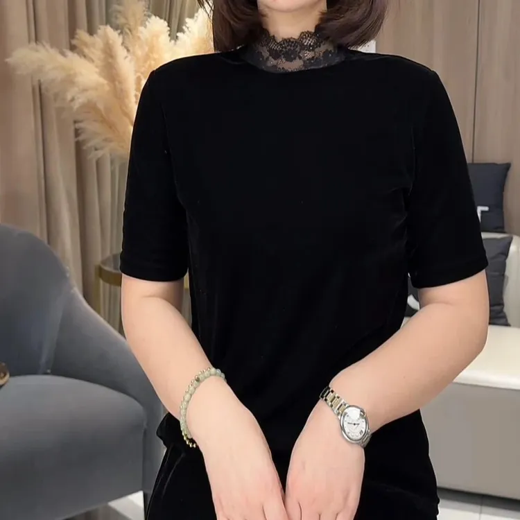 2025年新款冬季蕾丝花边领丝绒半袖时尚百搭小衫