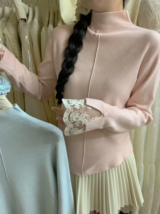 秋冬法式温柔风半高领蕾丝拼接针织衫上衣女减龄修身打底衫女气质