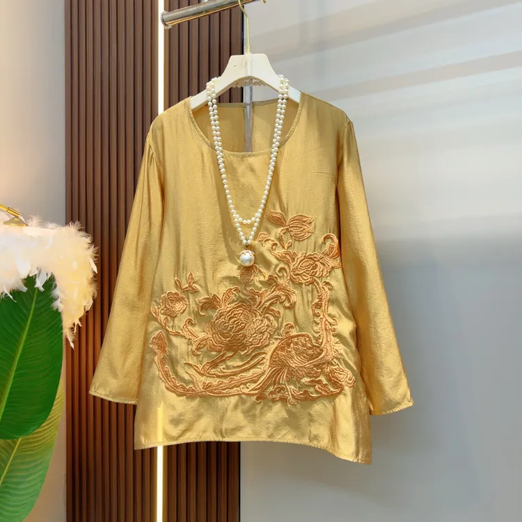 春季新款重工艺蕾丝雪纺衫提花刺绣薄款显瘦宽松遮肉6626