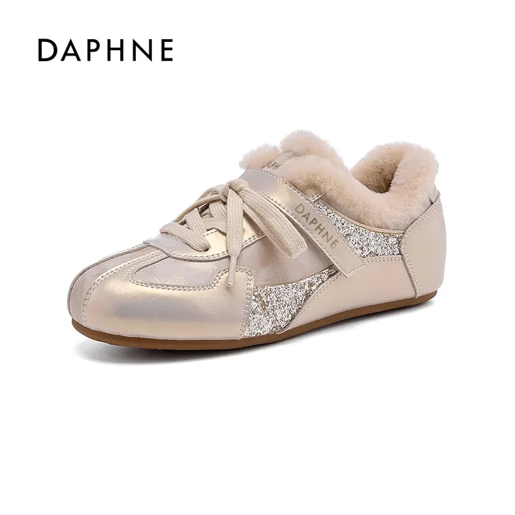 达芙妮2025冬季复古加绒德训鞋女新款保暖毛毛鞋百搭平底阿甘鞋LL