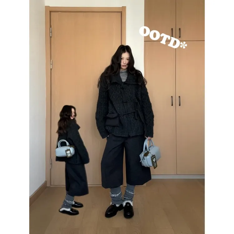 MARIE.COCO温柔风打底衫牛角扣针织衫羊毛开衫搭设计感休闲裤套装