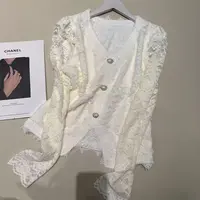 《姚家优麦汇》Y7683蕾丝打底V领设计感时尚百搭长袖显瘦上衣女