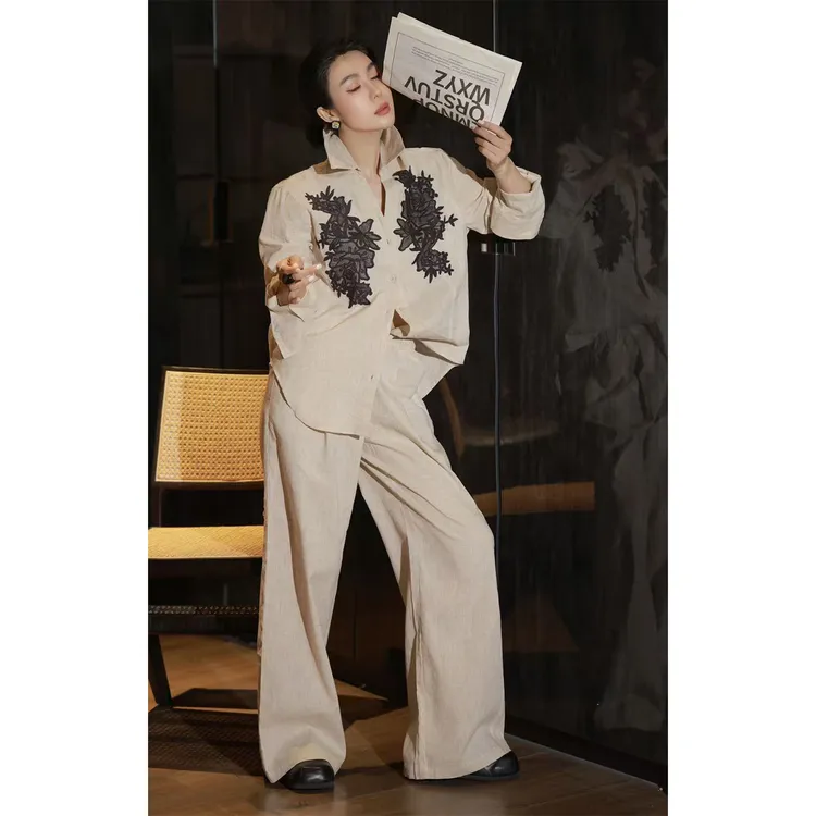 老钱风高级感穿搭一整套麻料刺绣宽松衬衣阔腿裤气质减龄两件套女