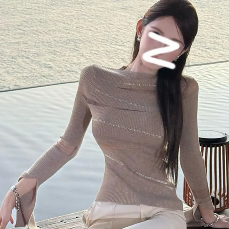 “许我耀眼”设计感ins风气质性感烫钻上衣秋季设计感纯欲针织衫