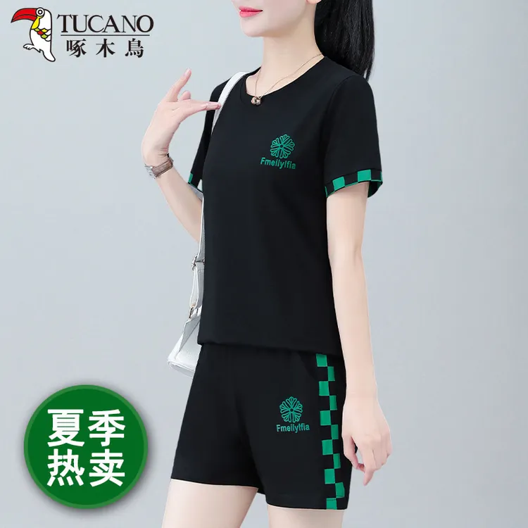 啄木鸟简约舒适时尚广场舞两件套女夏季新款韩版洋气潮流短裤套装