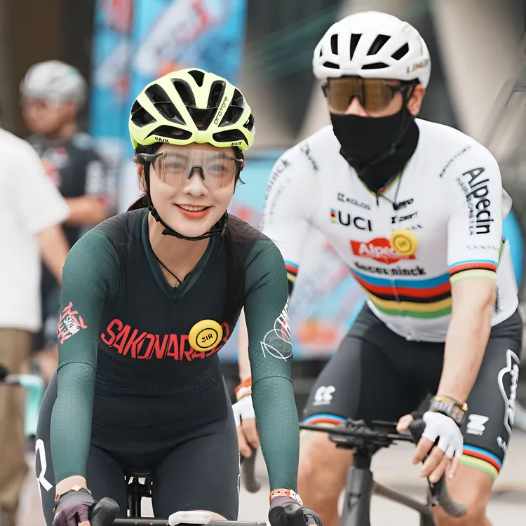 IRBO变色骑行跑步特镀疏水防油膜层日夜两用无框偏光户外运动眼镜