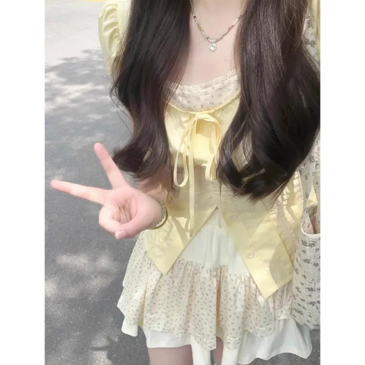 夏季淡黄色小个子甜妹风纯欲风短袖衬衫碎花半身短裙穿搭两件套装