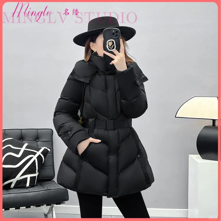 小个子中长款黑色百搭收腰显瘦羽绒服2026冬季新款高品质连帽外套