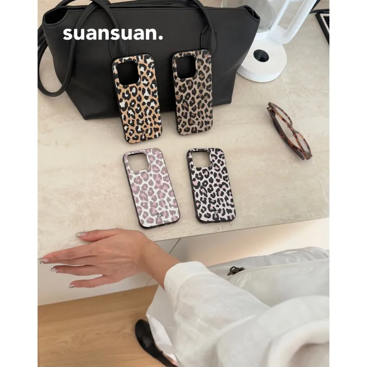suansuan韩风小众时髦豹纹磨砂磁吸全包手机壳适用苹果17promax
