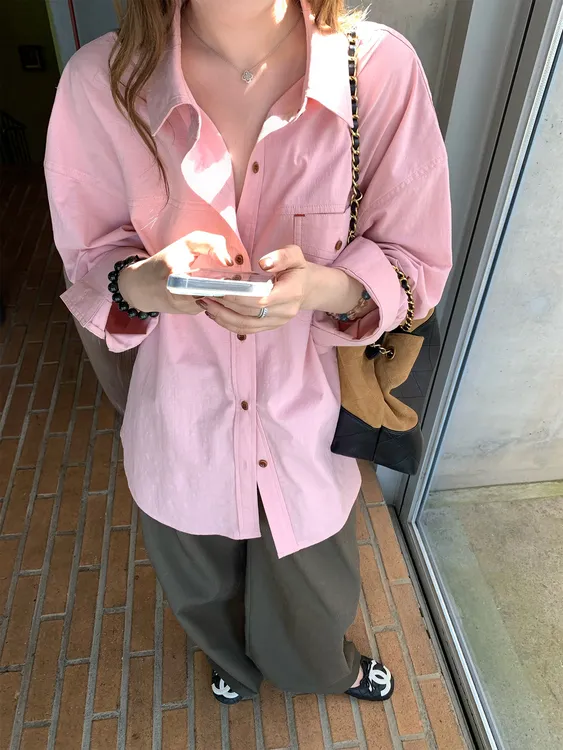 粉色Polo领衬衫女装秋季法式气质设计感长袖衬衣宽松休闲百搭上衣
