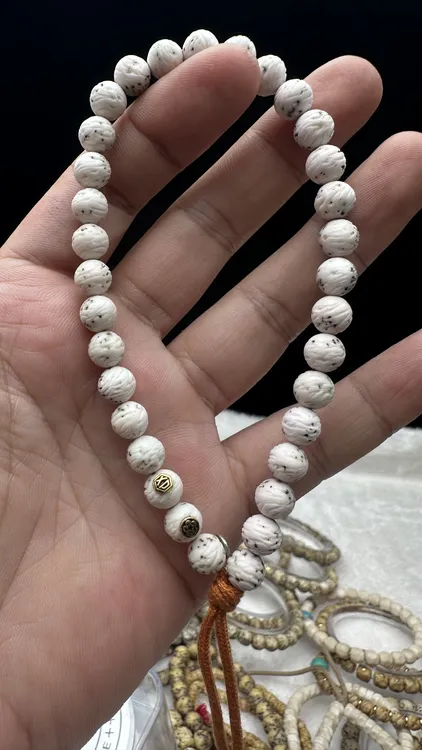 殿堂级星月菩提 8改手工拉丝三分之二留白两个4m22k黄黄标