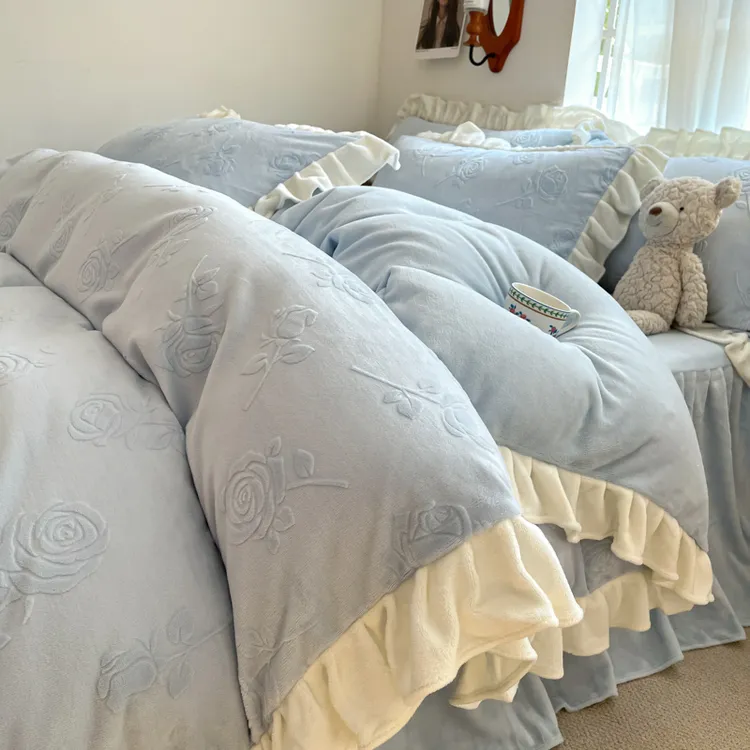 高端雕花牛奶绒四件套冬季公主风花边床裙被套加厚加绒三件套
