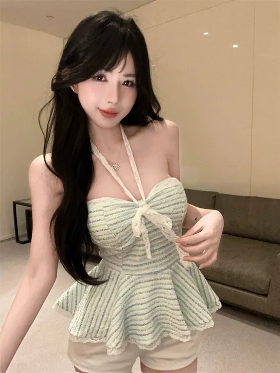 小香风挂脖蕾丝吊带背心女夏季纯欲辣妹一字肩蓬蓬抹胸小上衣绝美