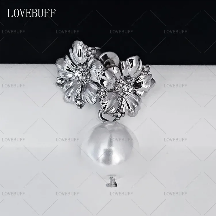 lovebuff沈星回周边婚卡主控耳钉星泊地卡面耳钉时尚精致生日礼物