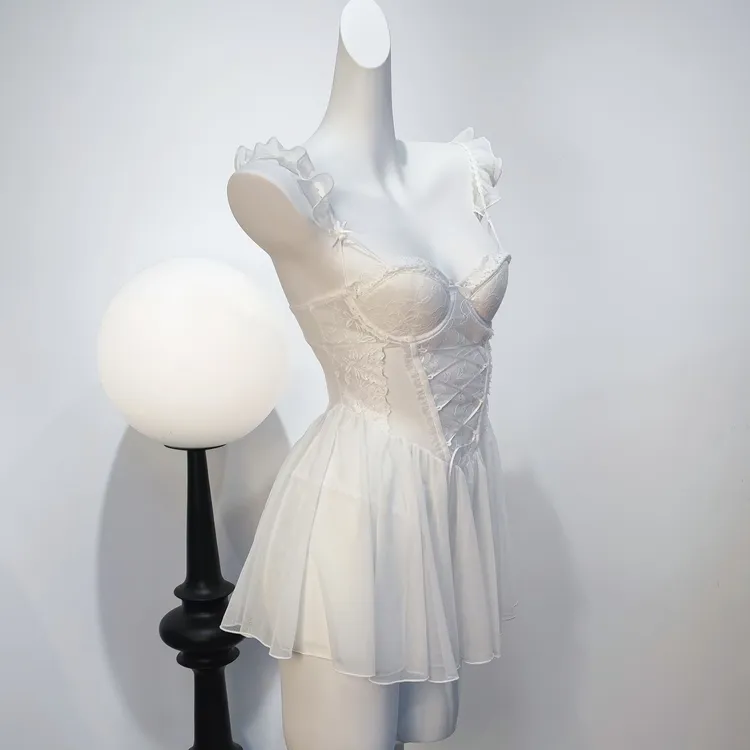 法式浪漫蕾丝吊带睡裙小胸聚拢性感显瘦睡衣