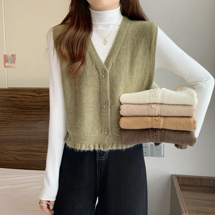 2025新款针织毛衣毛线背心马甲开衫女款外搭木耳边秋冬叠穿v领坎
