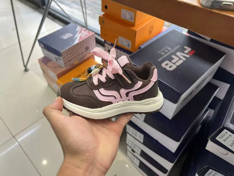 秋季新品 超轻低童鞋 886A