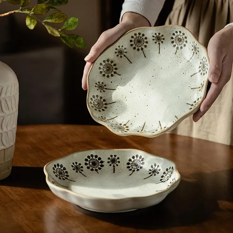 日式陶瓷西餐盘深盘家用盘子感浮雕意面盘水果沙拉盘点心盘子