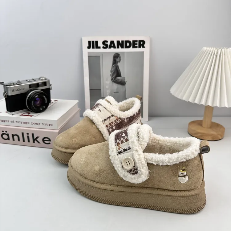 韩版冬季棉鞋加厚女学生休闲外穿加绒女鞋2025新款低筒韩版雪地鞋