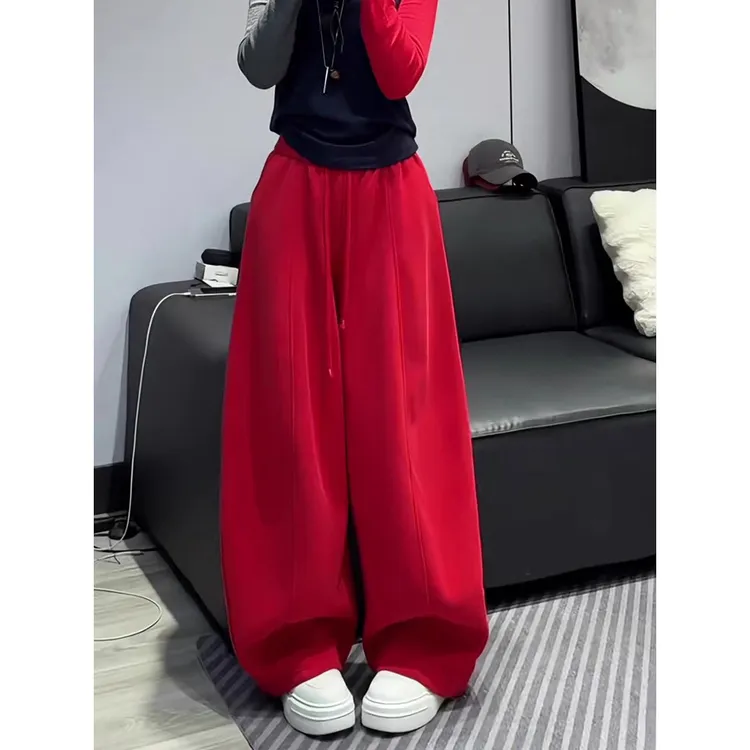 独特超好看的红色加绒阔腿卫裤女秋冬2025新款宽松直筒运动休闲裤