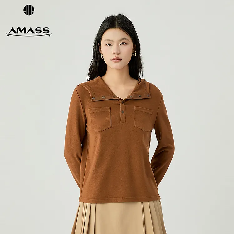 阿玛施AMASS 秋冬休闲领口按扣V领胸前小口袋连帽长袖上衣530086
