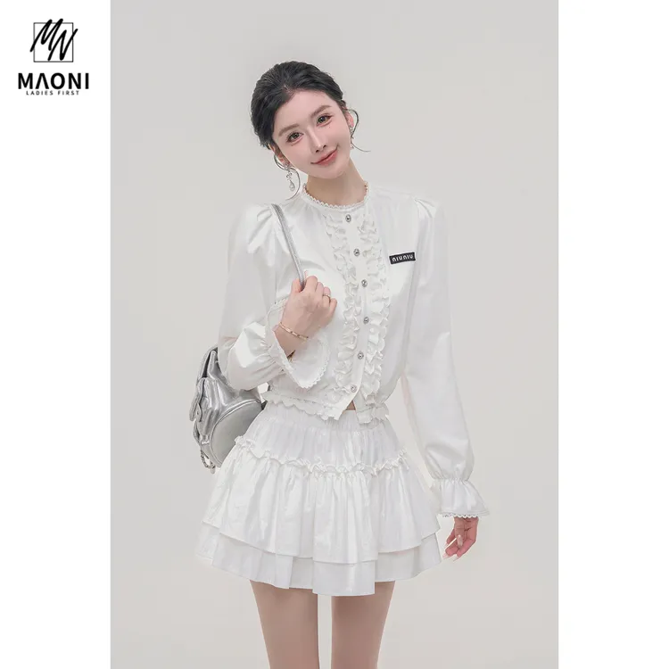 毛妮LADIESFIRST【柔金梦影】甜美木耳边衬衫早秋喇叭袖短款L2108