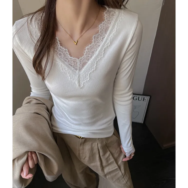 蕾丝花边V领长袖打底衫女士内搭秋冬季德绒磨毛修身设计早秋上衣