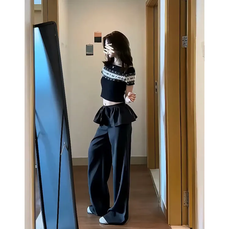 2025夏季新款韩系穿搭短款碎花露肩上衣系带屁帘气质高腰阔腿长裤