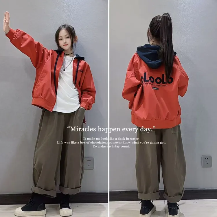 女童外套秋装2025新款儿童美式连帽夹克大童女孩秋季洋气休闲上衣