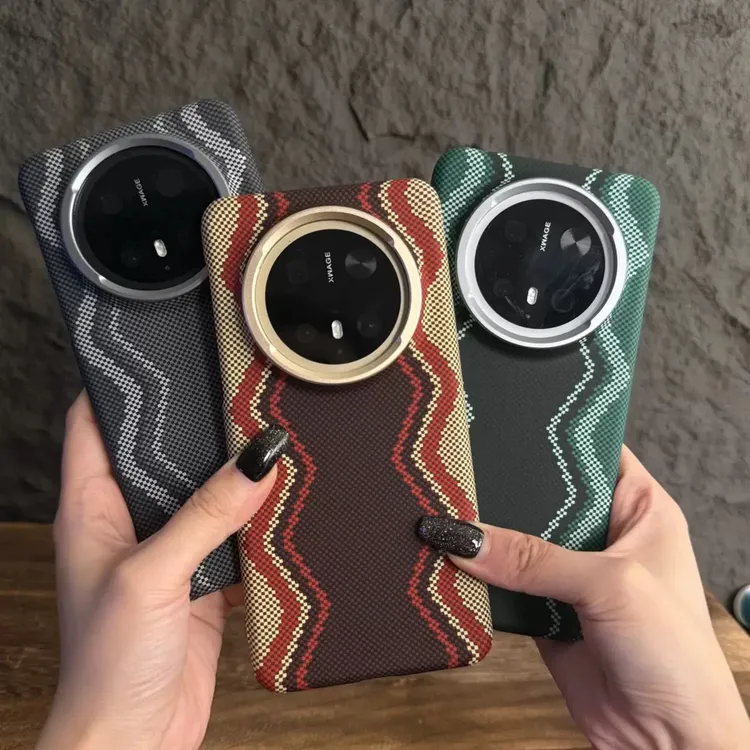 赤蛇权杖适用华为Mate70Pro+磁吸手机壳凯夫拉纹保护壳