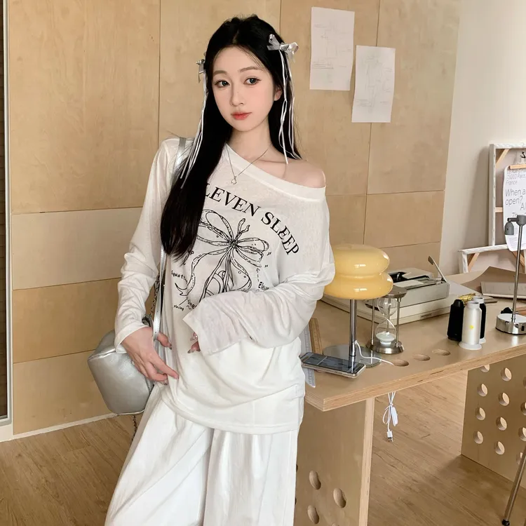 美式露肩侧抽褶收腰t恤女蝴蝶结印花微透清凉防晒罩衫上衣女25049