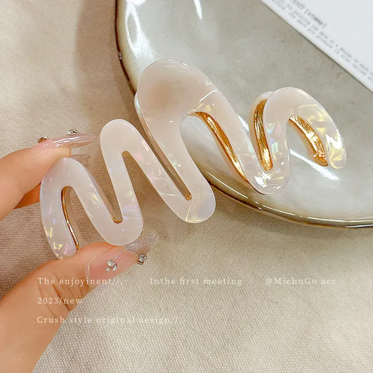 人鱼姬醋酸金属抓夹女脑勺盘发鲨鱼夹子高级感发卡2025新款饰网红