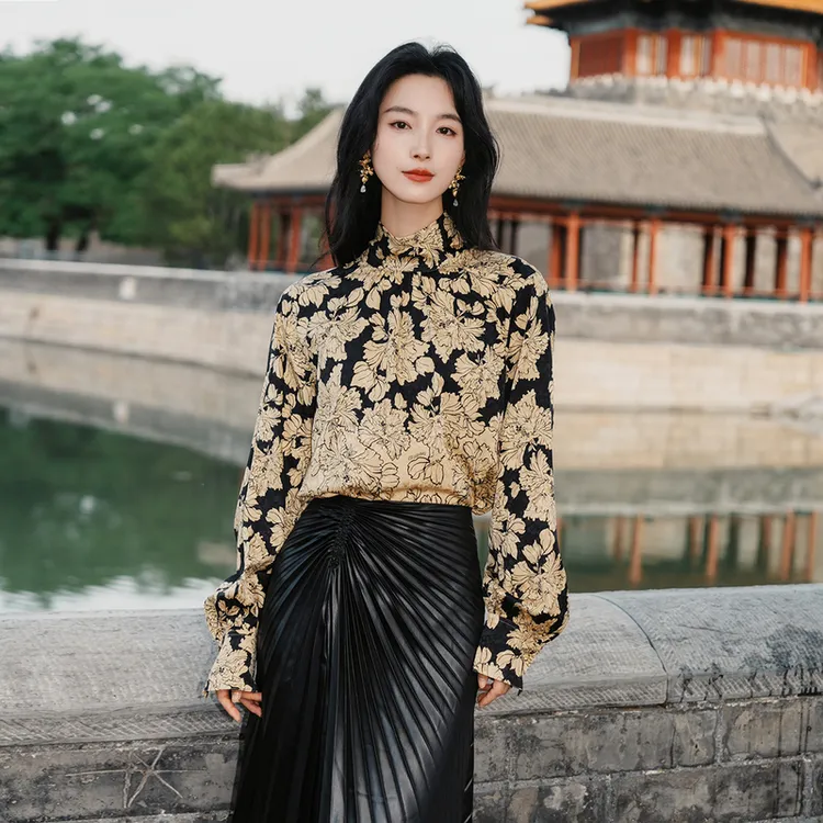 EP雅莹2025早秋新款女装 真丝半高领印花气质长袖桑蚕丝衬衫2311A