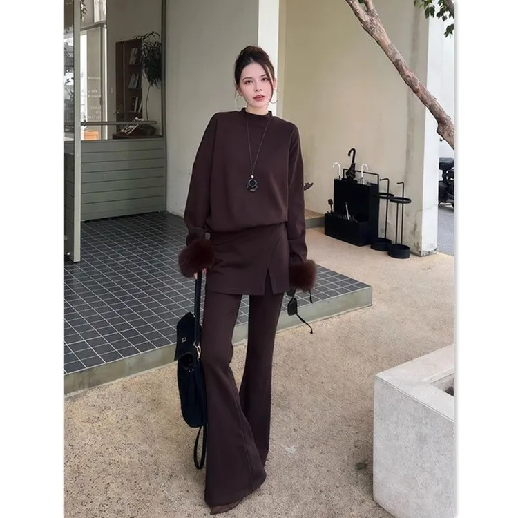 韩系辣妹长袖上衣女秋冬加绒加厚新款收腰显瘦屁帘微喇长裤两件套