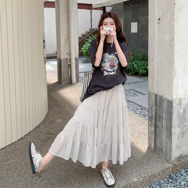 卡通印花t恤半身裙休闲套装2025新款女夏洋气减龄韩系穿搭两件套