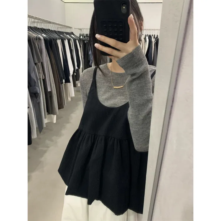 韩系chic慵懒风高级感巨好看的黑色吊带上衣叠穿针织衫套装女秋季