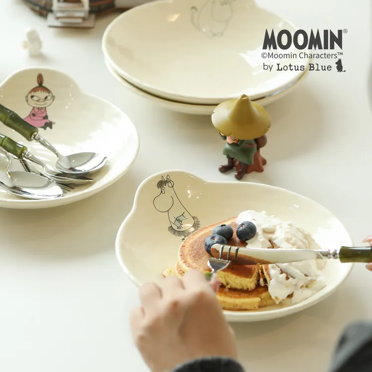 蓝莲花moomin姆明手把碗漂亮餐盘陶瓷盘子家用2025新款卡通可爱盘