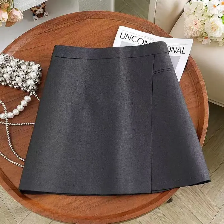 大码a字半身裙女秋季胖妹妹显瘦遮肉梨形身材不规则包臀短裙