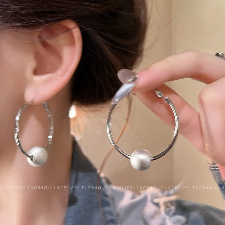 铜合金耳饰 银色拉丝小球耳圈2025新款独特耳环轻奢高级感耳钉298