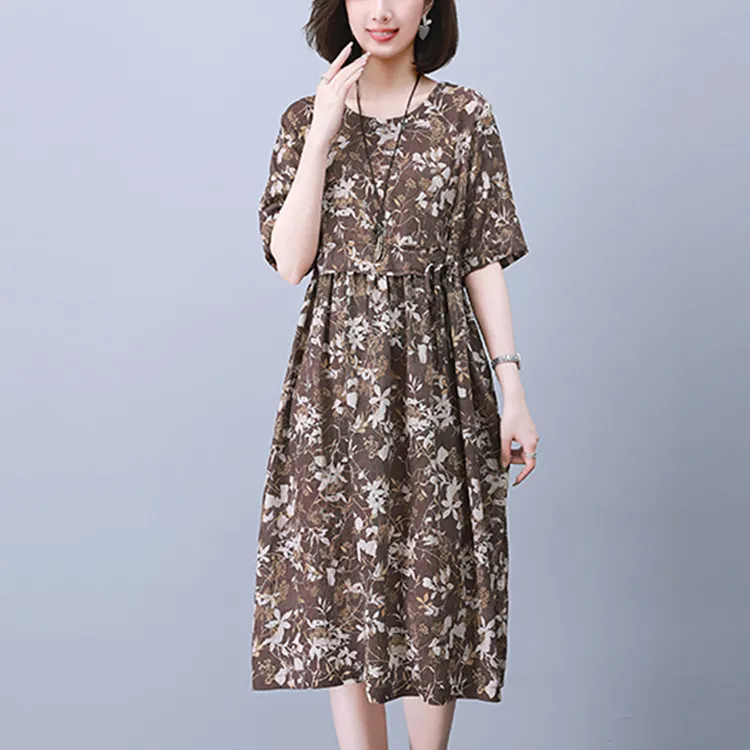 2116中长款碎花连衣裙2025夏季新款复古民族风减龄遮肚子妈妈裙子
