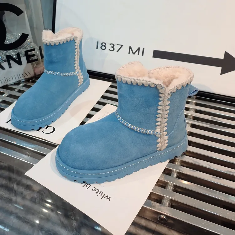 A.M艾墨儿女款DM新款冬季ins风磨砂皮时装款雪地靴