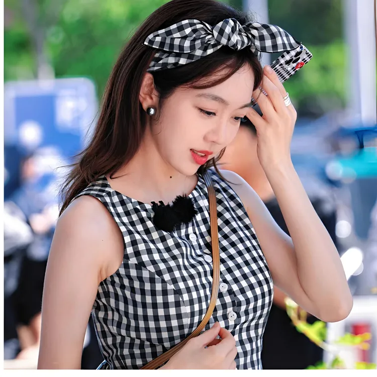 姜妍同款韩系格子布艺蝴蝶结新发箍女气质宽边甜美减龄兔耳朵头箍