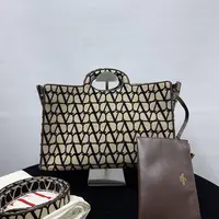 胖虎熙少/华伦天奴/95新/公价0/箱包/两用包/31T2501290043